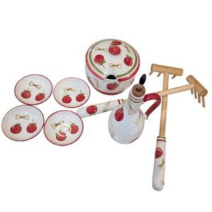 Tabletops Unlimited Pasta Serving Set OS White Red Excellent 8pc Tomato